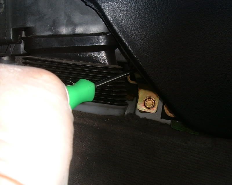 *DIY E34 heater core R&R (IHKA content)